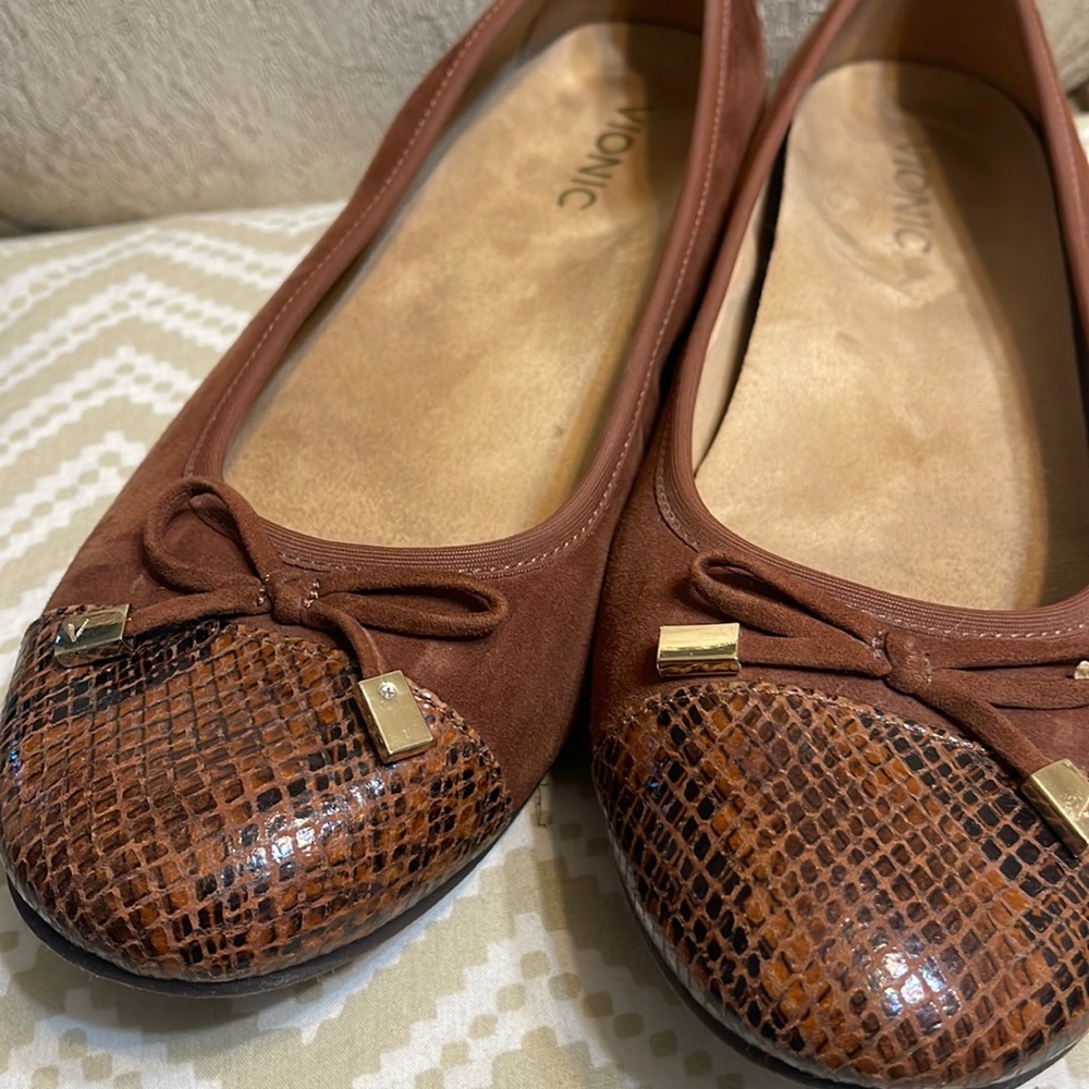 Vionic size 10